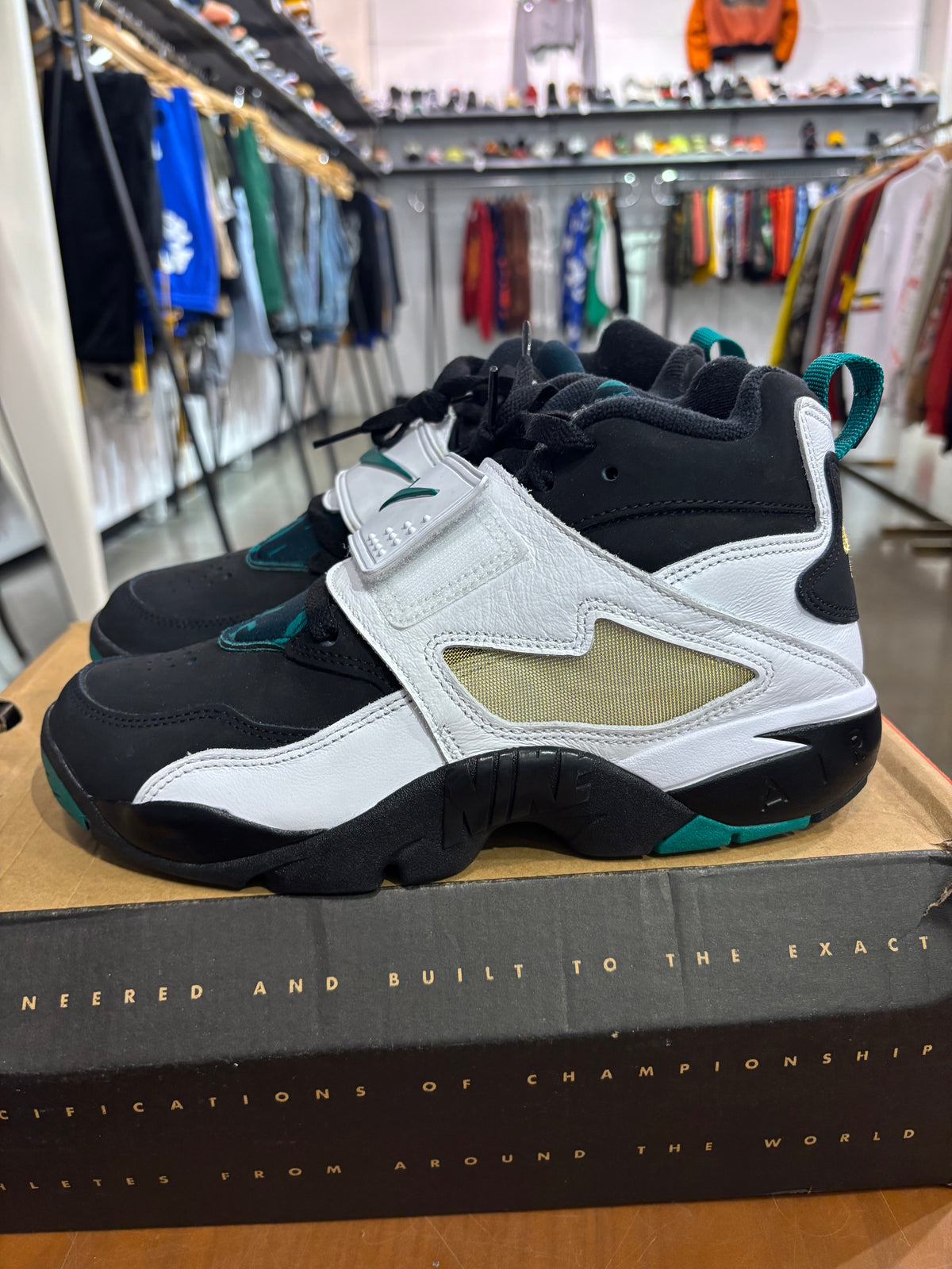 PO Nike Air Turf 93 Emerald