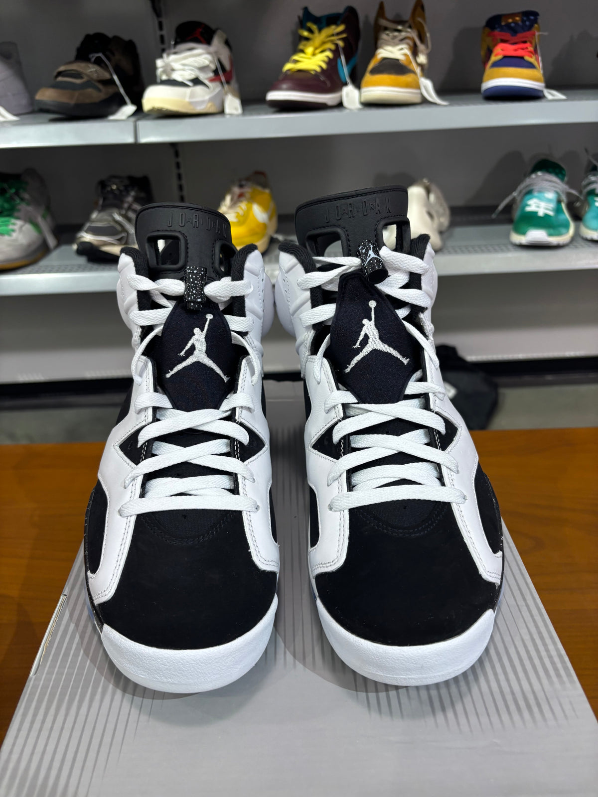 Air Jordan 6 Oreo (2026)