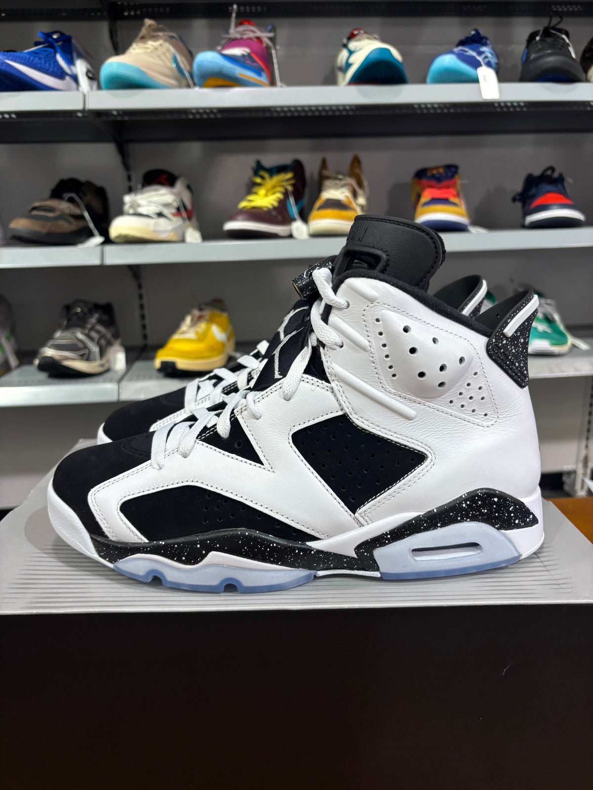 Air Jordan 6 Oreo (2026)