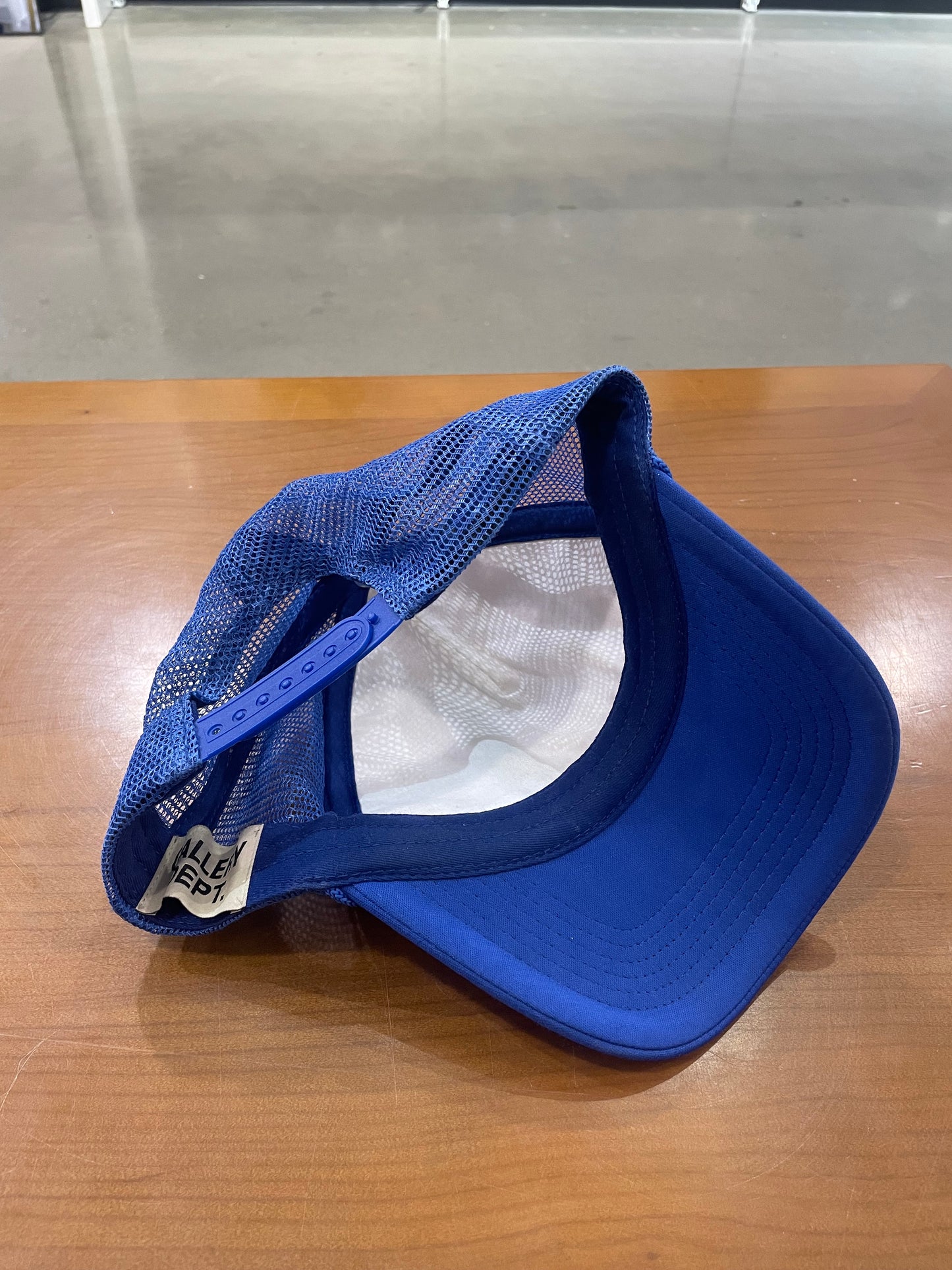 Preowned Gallery Dept Trucker Hat Blue Yellow