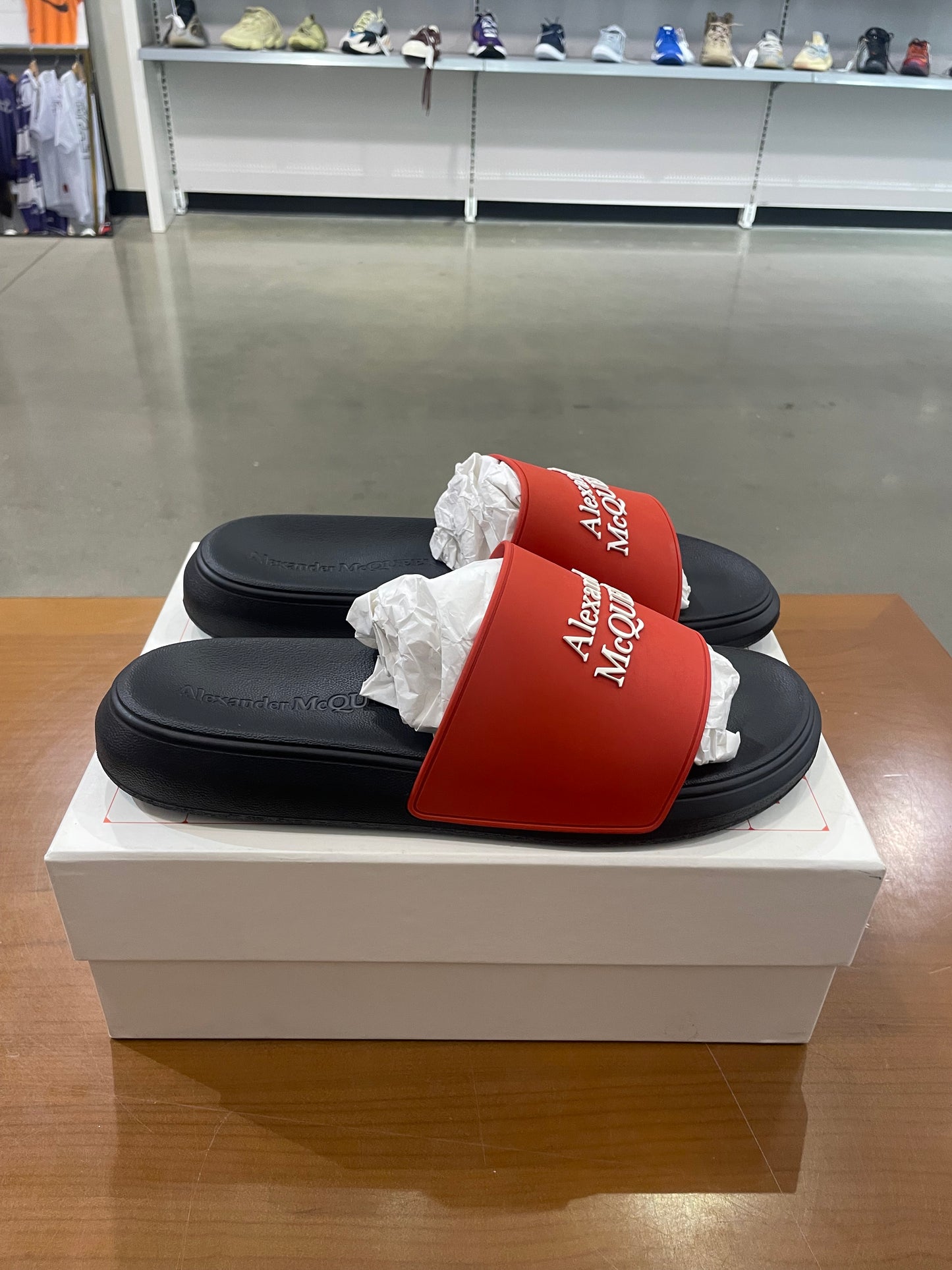 Alexander Mcqueen Slides Black Red
