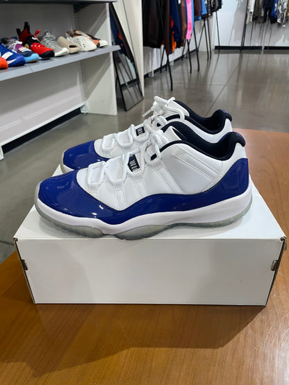 Air Jordan 11 Low White Concord