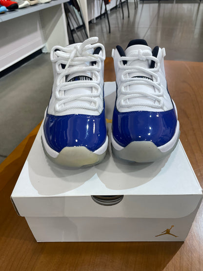 Air Jordan 11 Low White Concord