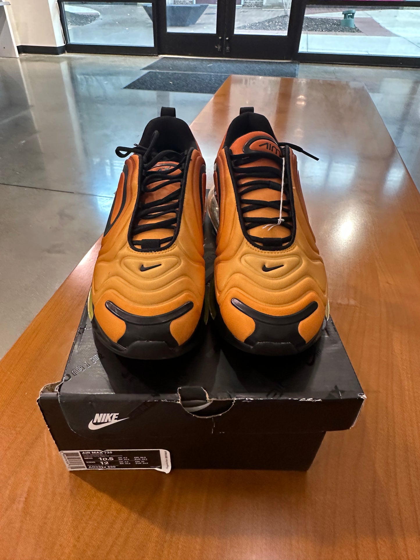 Preowned Air Max 270 Sunrise