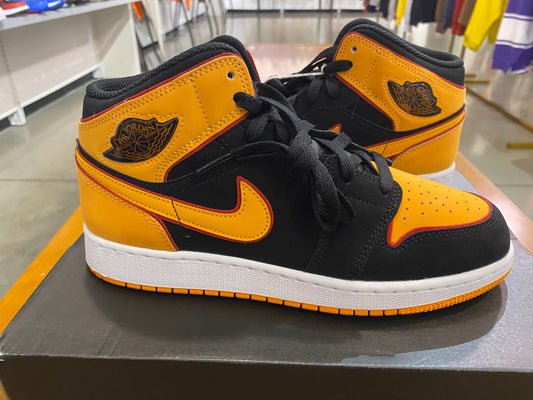 Air Jordan 1 Mid Black Vivid Orange