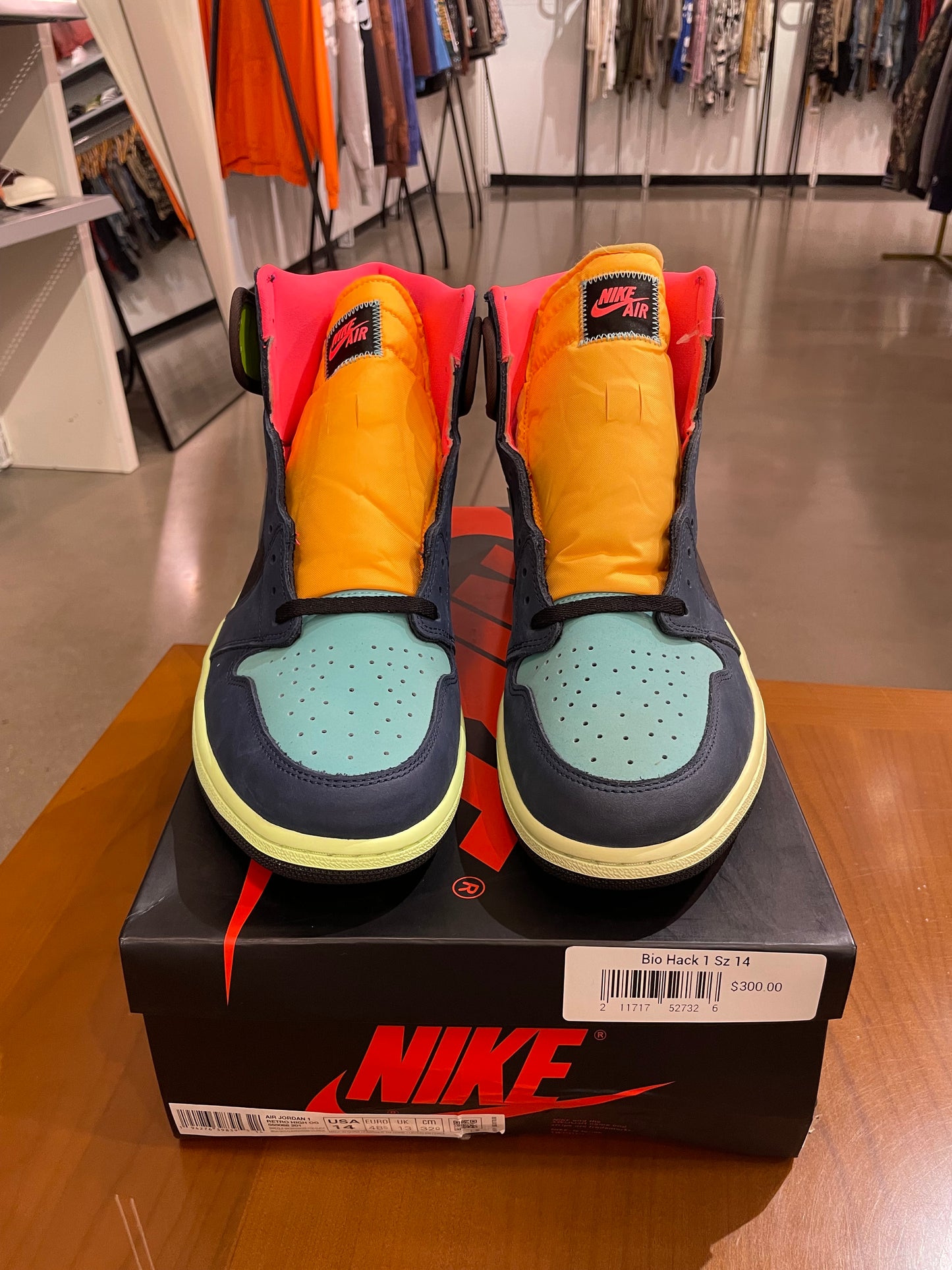 Air Jordan 1 Bio Hack