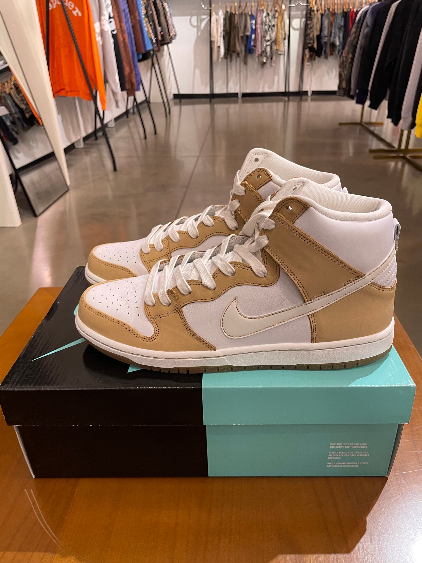 Nike SB Dunk High Win Some Lose Some Special Box