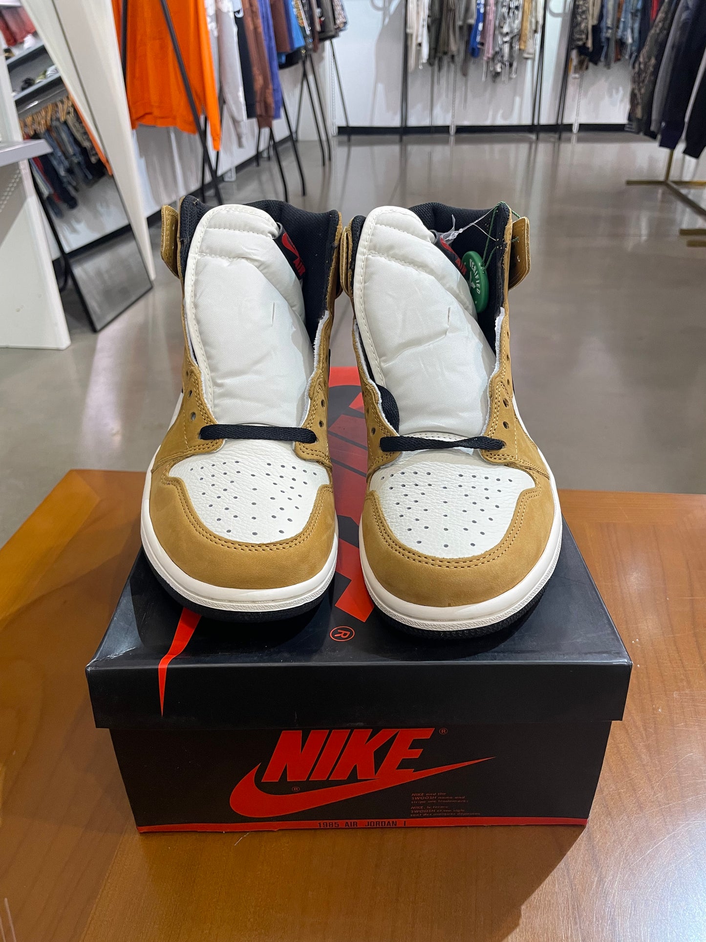 Air Jordan 1 Rookie Of The Year