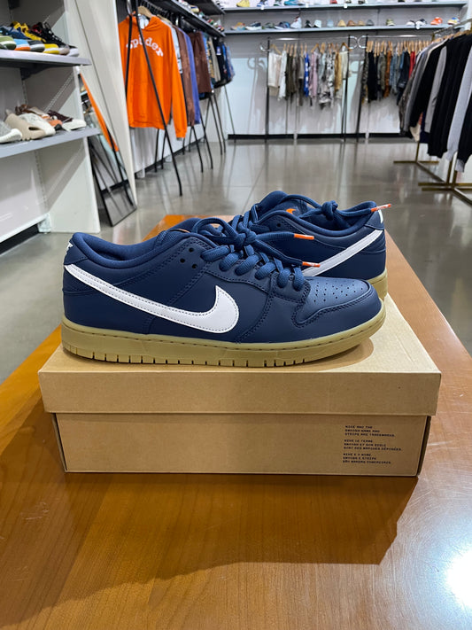 Nike SB Dunk Low Navy Gum