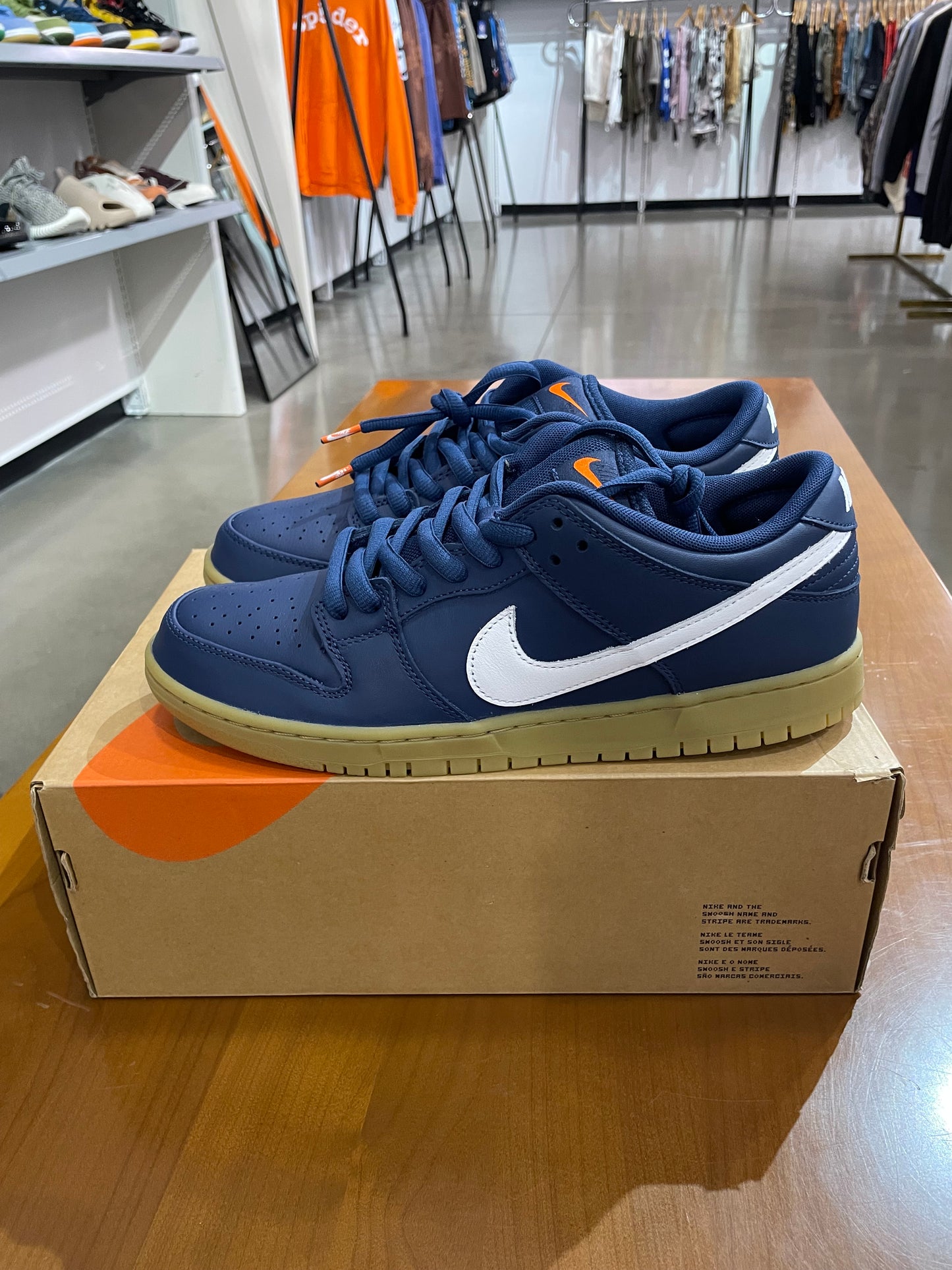 Nike SB Dunk Low Navy Gum
