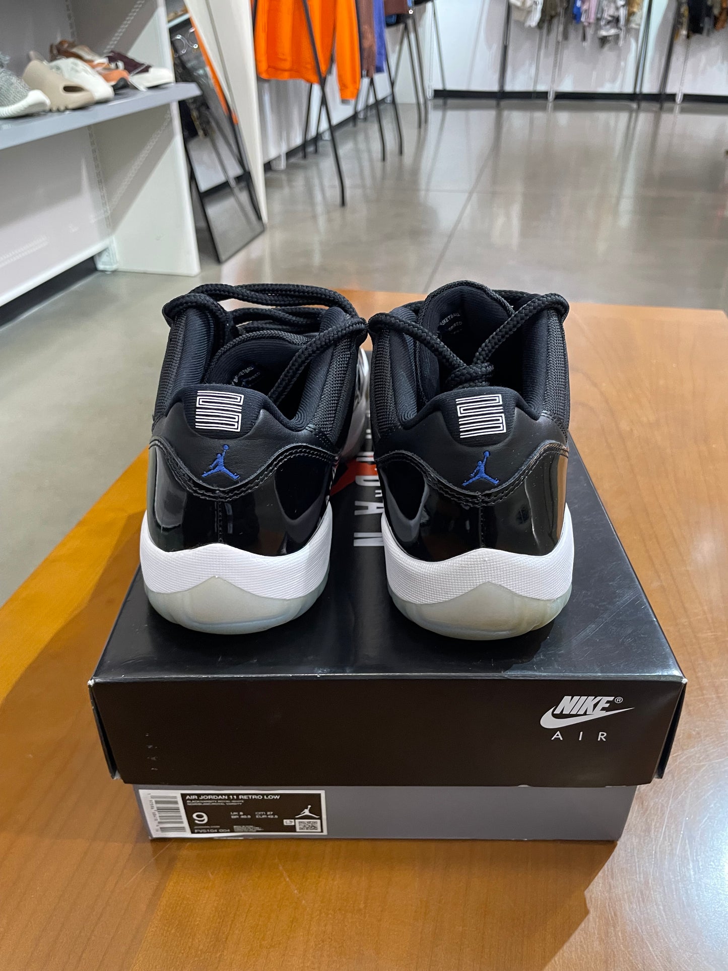 Preowned Air Jordan 11 Low Space Jam