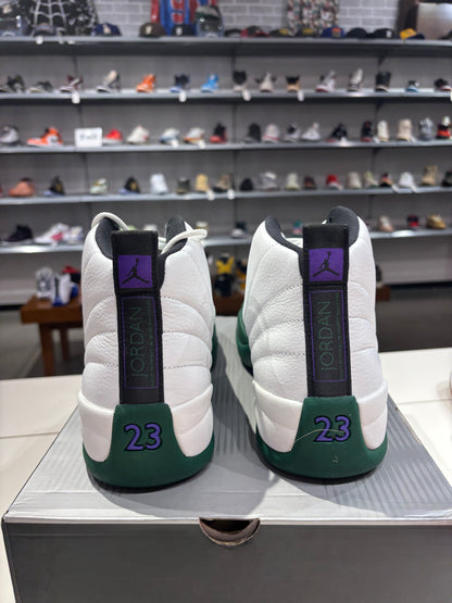 Air Jordan 12 Bucks