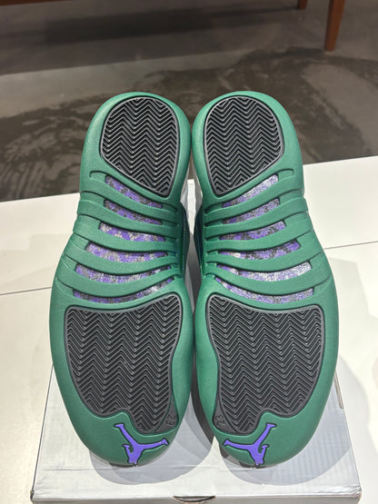 Air Jordan 12 Bucks