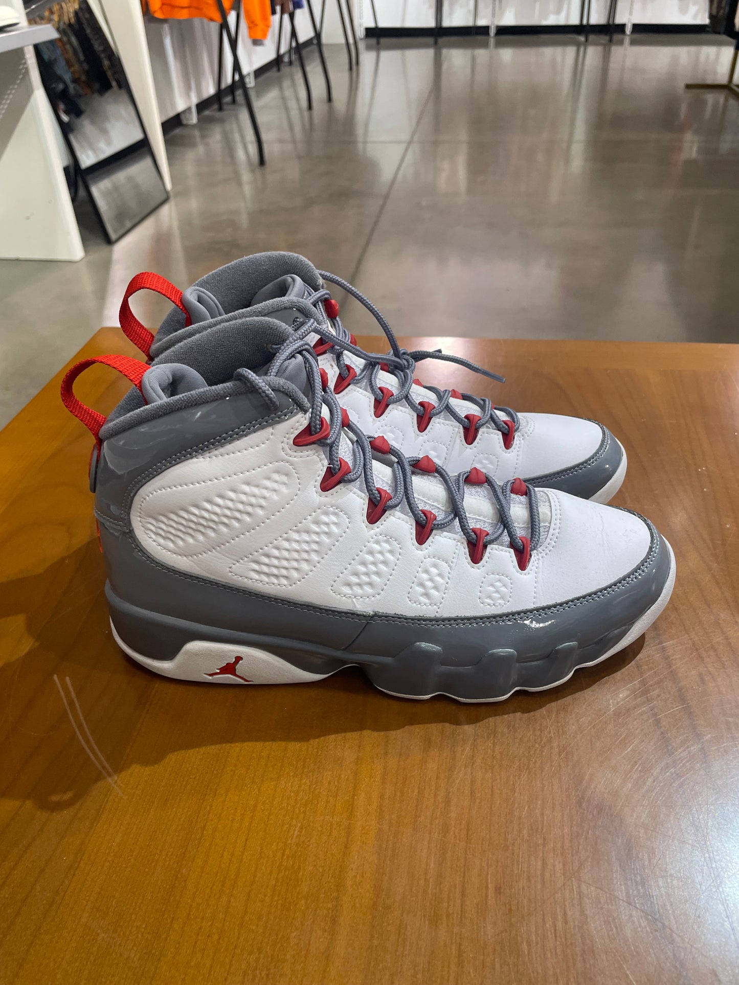 Preowned Air Jordan 9 Fire Red