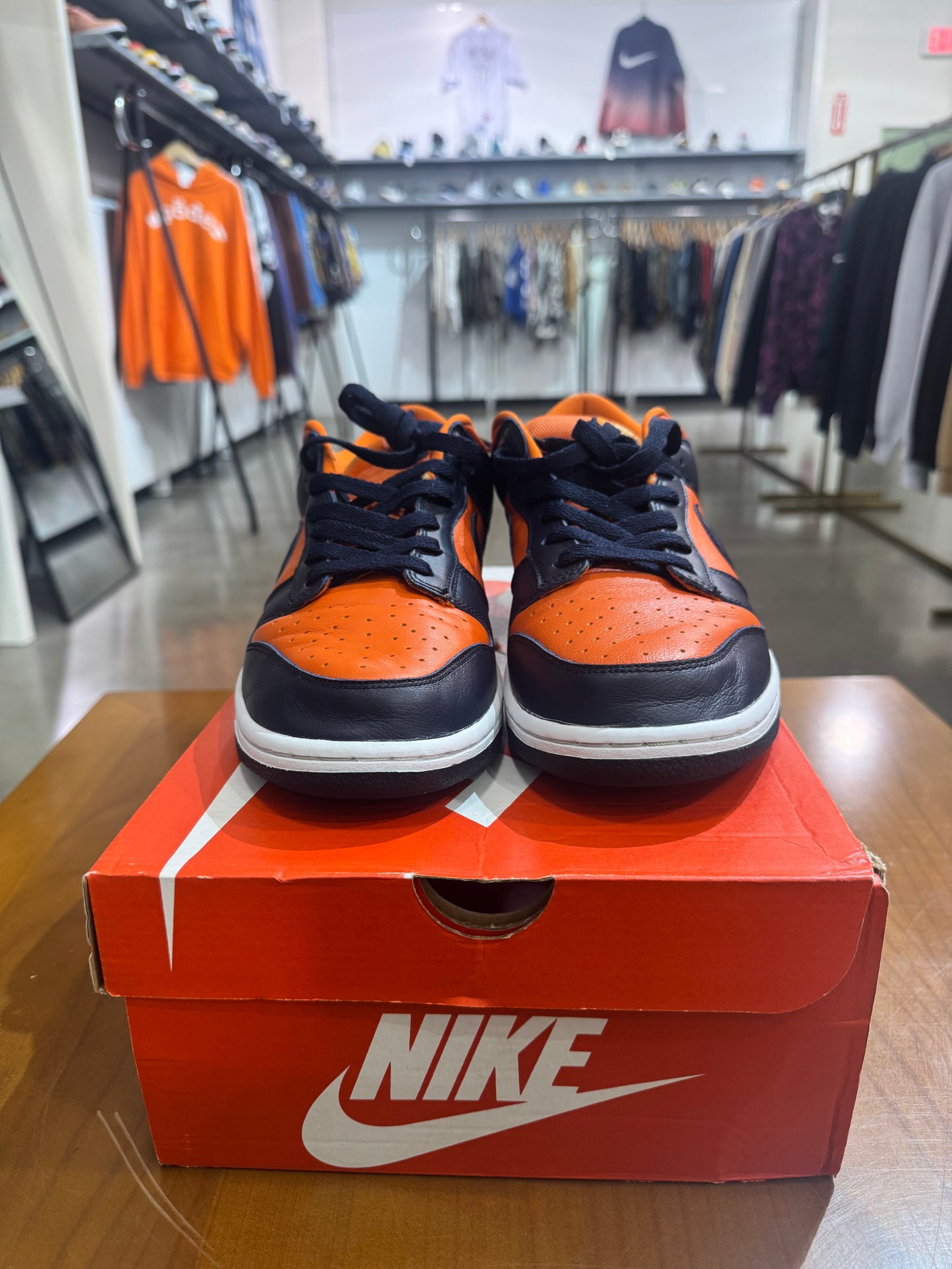 Preowned Nike Dunk Low Champs