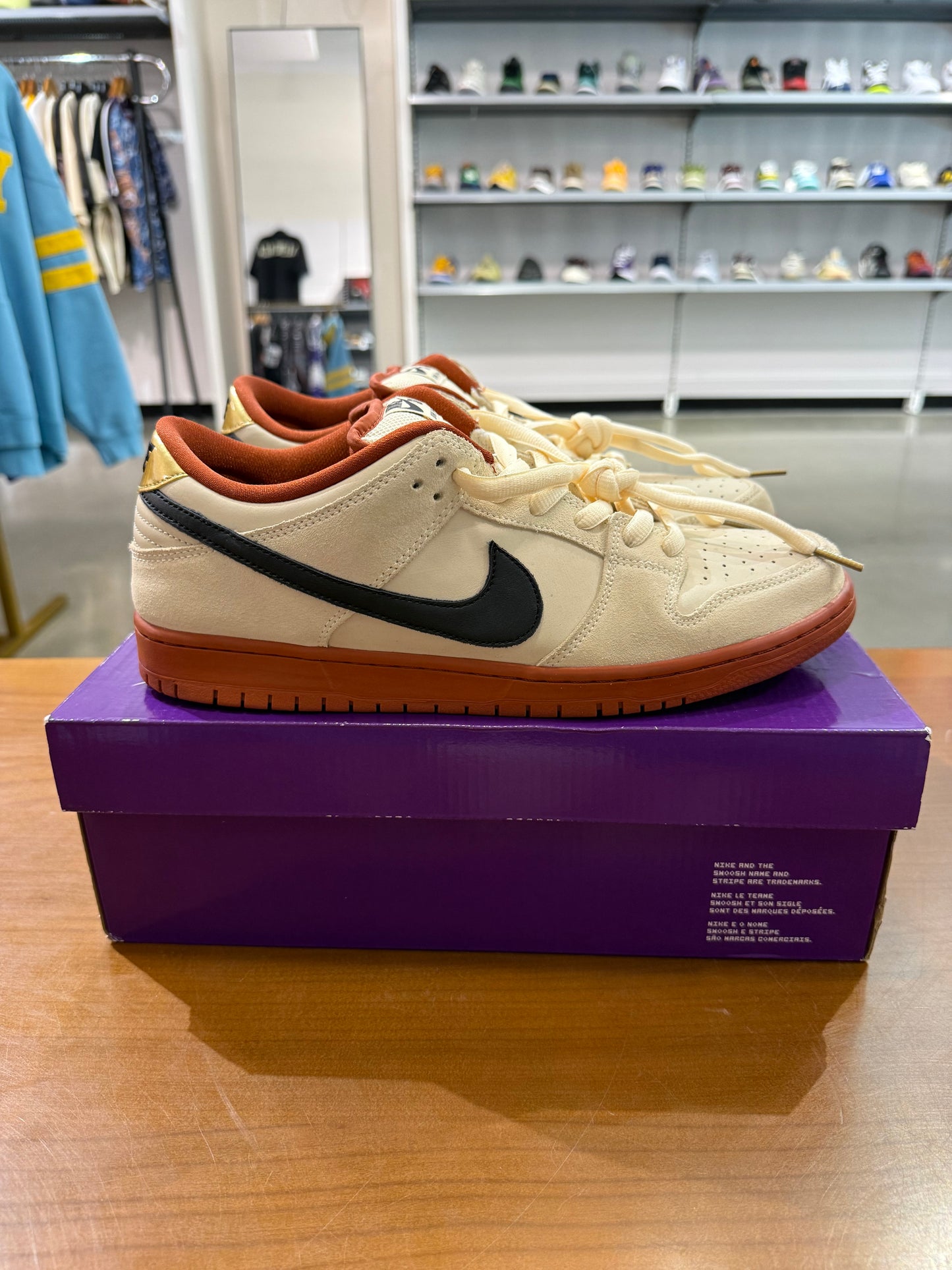 PO Nike SB Dunk Low Hennessy