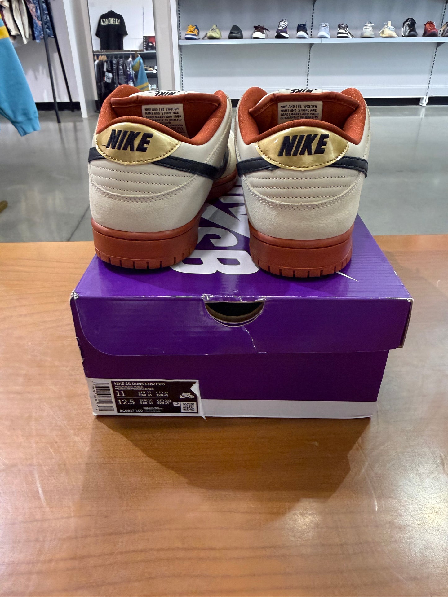 PO Nike SB Dunk Low Hennessy