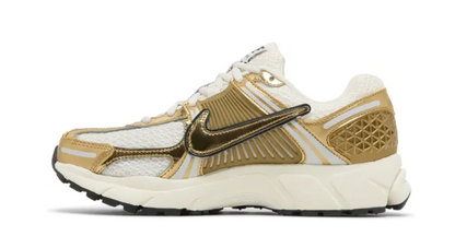 Nike Vomero 5 Metallic Gold