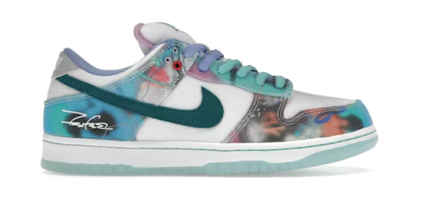 Nike SB Dunk Low Futura Laboratories Bleached Aqua